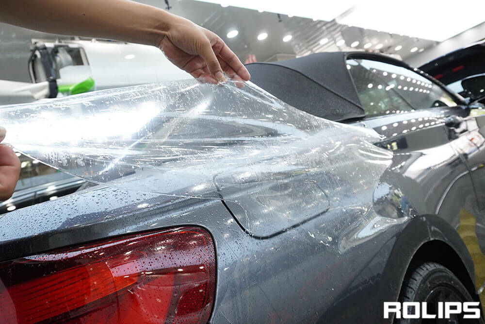 車衣怎么貼？汽車貼車衣詳細(xì)步驟流程教程（4）
