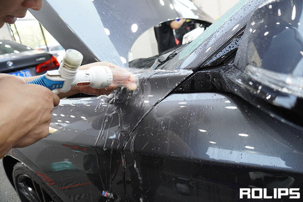 車衣怎么貼？汽車貼車衣詳細(xì)步驟流程教程（7）